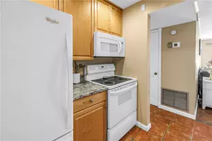 3269 Beneva Rd, Sarasota, FL 34232 - Photo 16