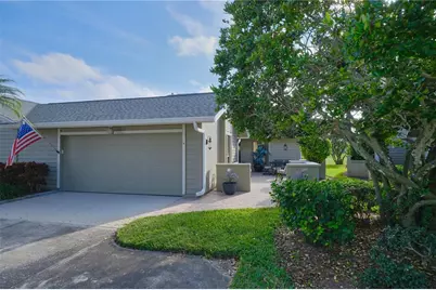 3605 Avenida Madera #A, Bradenton, FL 34210 - Photo 2