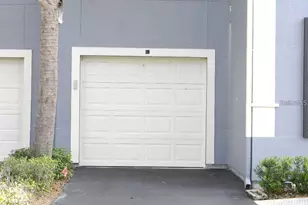 5521 Rosehill Rd, Sarasota, FL 34233 - Photo 4