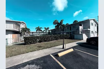 3101 Bee Ridge Road #208, Sarasota, FL 34239 - Photo 1