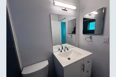 3101 Bee Ridge Road #208, Sarasota, FL 34239 - Photo 10