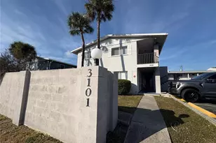 3101 Bee Ridge Rd, Sarasota, FL 34239 - Photo 4