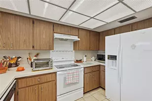 5405 7th Ave Dr W, Bradenton, FL 34209 - Photo 18