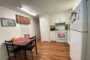 2511 18th St W, Bradenton, FL 34205 - Photo 14