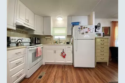 2511 18th Street W, Bradenton, FL 34205 - Photo 16