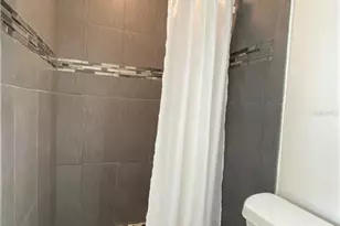 2511 18th St W, Bradenton, FL 34205 - Photo 28