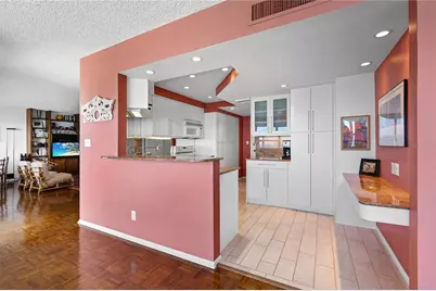 601 Longboat Club Road #902S, Longboat Key, FL 34228 - Photo 6