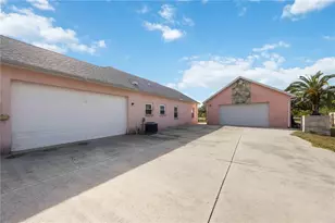 2910 Hermitage Blvd, Venice, FL 34292 - Photo 38