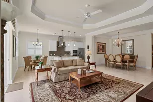 3620 Woodcliff Lk Ter, Sarasota, FL 34243 - Photo 14