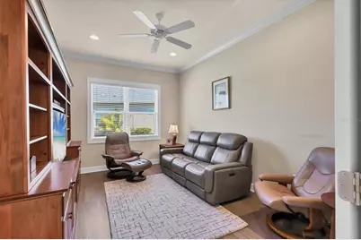 3620 Woodcliff Lake Terrace, Sarasota, FL 34243 - Photo 20