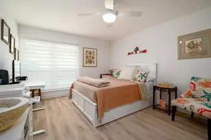 1801 Gulf Dr N, Bradenton Beach, FL 34217 - Photo 26