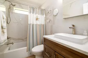 1801 Gulf Dr N, Bradenton Beach, FL 34217 - Photo 28