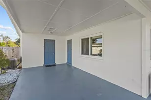 4404 55th Ave Dr E, Bradenton, FL 34203 - Photo 4