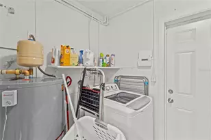 4404 55th Ave Dr E, Bradenton, FL 34203 - Photo 22