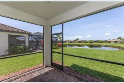 6914 Quiet Creek Drive, Bradenton, FL 34212 - Photo 2