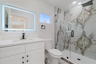 1021 15th St, Palm Harbor, FL 34683 - Photo 8