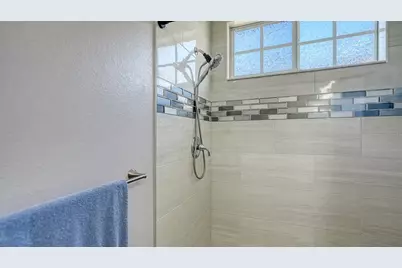 201 28th Street W, Palmetto, FL 34221 - Photo 26