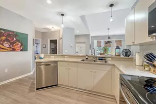 201 28th St W, Palmetto, FL 34221 - Photo 18
