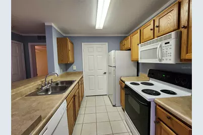 4850 51st Street W #1103, Bradenton, FL 34210 - Photo 4