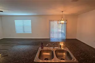 4545 Long Branch Ln, Palmetto, FL 34221 - Photo 6