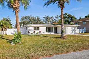 354 Burke Rd, Venice, FL 34293 - Photo 1