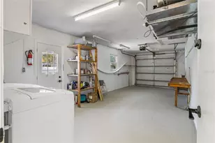 354 Burke Rd, Venice, FL 34293 - Photo 16