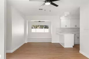 354 Burke Rd, Venice, FL 34293 - Photo 6