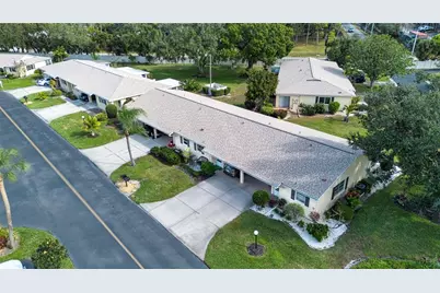 390 W 301 Boulevard W #2C, Bradenton, FL 34205 - Photo 6