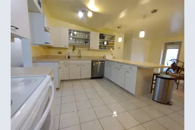 312 W Cornelius Circle, Sarasota, FL 34232 - Photo 30