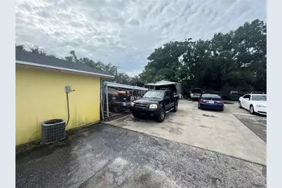 6040 15th Street E, Bradenton, FL 34203 - Photo 8