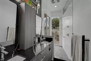 4508 Woodside Rd, Sarasota, FL 34242 - Photo 32