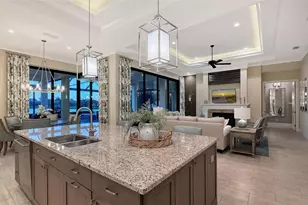 16622 Kendleshire Ter, Lakewood Ranch, FL 34202 - Photo 12