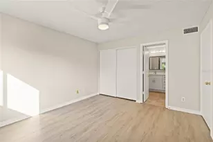6033 34th Street W, Bradenton, FL 34210 - Photo 10