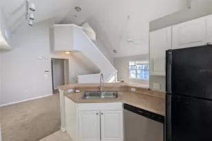 5531 Rosehill Rd, Sarasota, FL 34233 - Photo 4