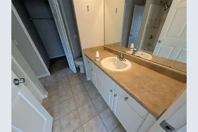 5531 Rosehill Road #203, Sarasota, FL 34233 - Photo 10