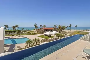 2251 Gulf of Mexico Dr, Longboat Key, FL 34228 - Photo 2