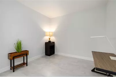 223 Okeeffe Circle, Bradenton, FL 34212 - Photo 18