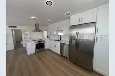 4851 W Gandy Boulevard #B14L38, Tampa, FL 33611 - Photo 6