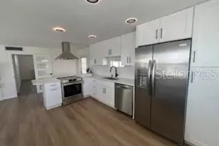 4851 W Gandy Blvd, Tampa, FL 33611 - Photo 6