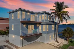 110 6th St S, Bradenton Beach, FL 34217 - Photo 2