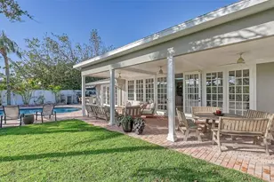 5165 Sandy Cove Ave, Siesta Key, FL 34242 - Photo 56