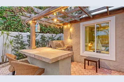 5165 Sandy Cove Avenue, Siesta Key, FL 34242 - Photo 46