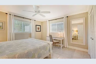 5165 Sandy Cove Avenue, Siesta Key, FL 34242 - Photo 40