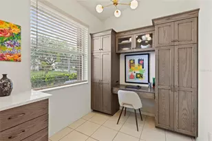 4108 65th Pl E, Sarasota, FL 34243 - Photo 10