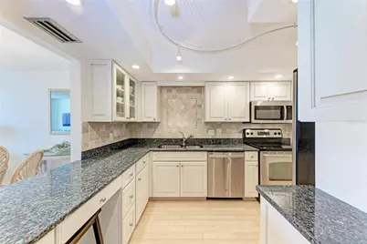 1965 Gulf Of Mexico Drive #G5-303, Longboat Key, FL 34228 - Photo 6
