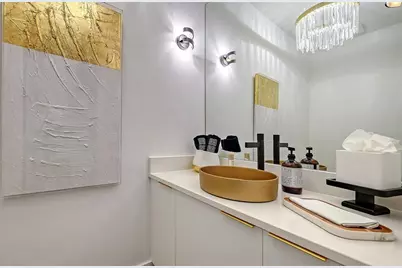 1421 N Lake Shore Drive, Sarasota, FL 34231 - Photo 12