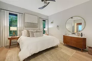 1421 N Lake Shore Dr, Sarasota, FL 34231 - Photo 20