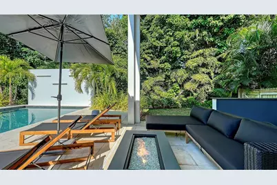 1421 N Lake Shore Drive, Sarasota, FL 34231 - Photo 24