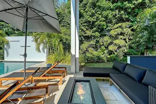 1421 N Lake Shore Dr, Sarasota, FL 34231 - Photo 24