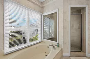 836 Evergreen Way, Longboat Key, FL 34228 - Photo 38